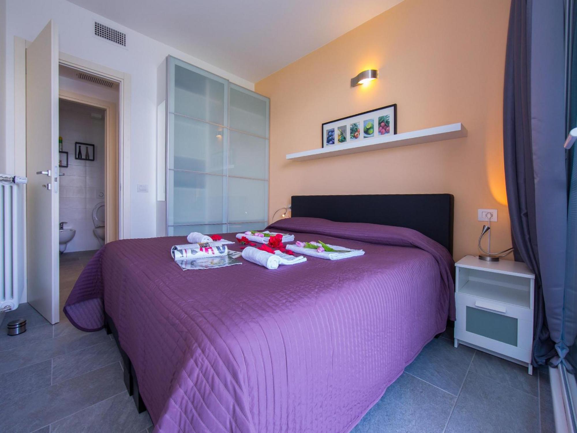 Casa Laura Apt 3 梅纳焦 外观 照片